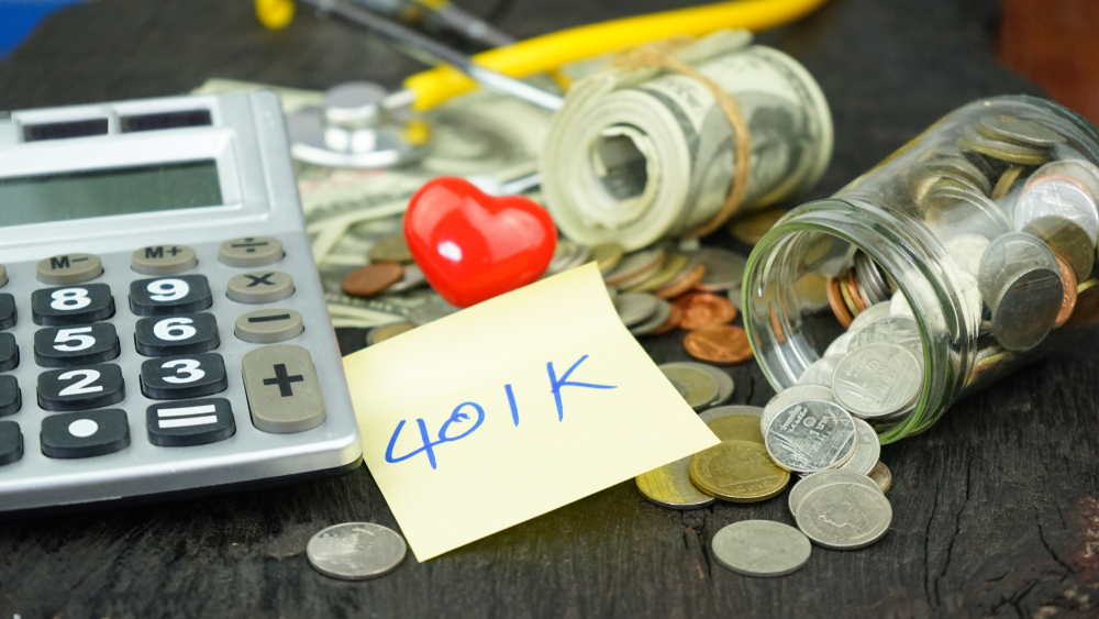 Defined contribution retirement plans in the private sector